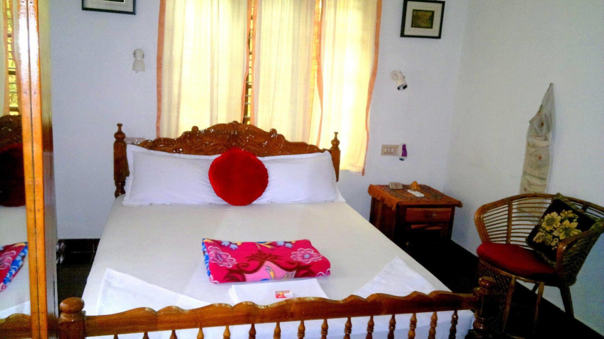 Ganesh House Homestay Kovalam Exterior photo